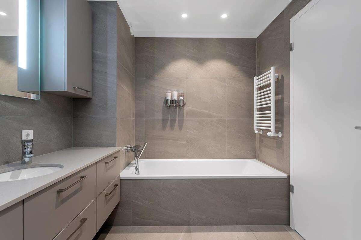 רייקיאוויק Spacious Luxury 3Br Apartment With 2 Bathrooms 1003 מראה חיצוני תמונה
